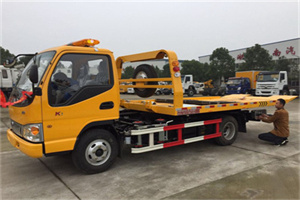 黔东南哪里有拖车服务