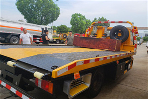 黔东南附近拖车电话号码服务